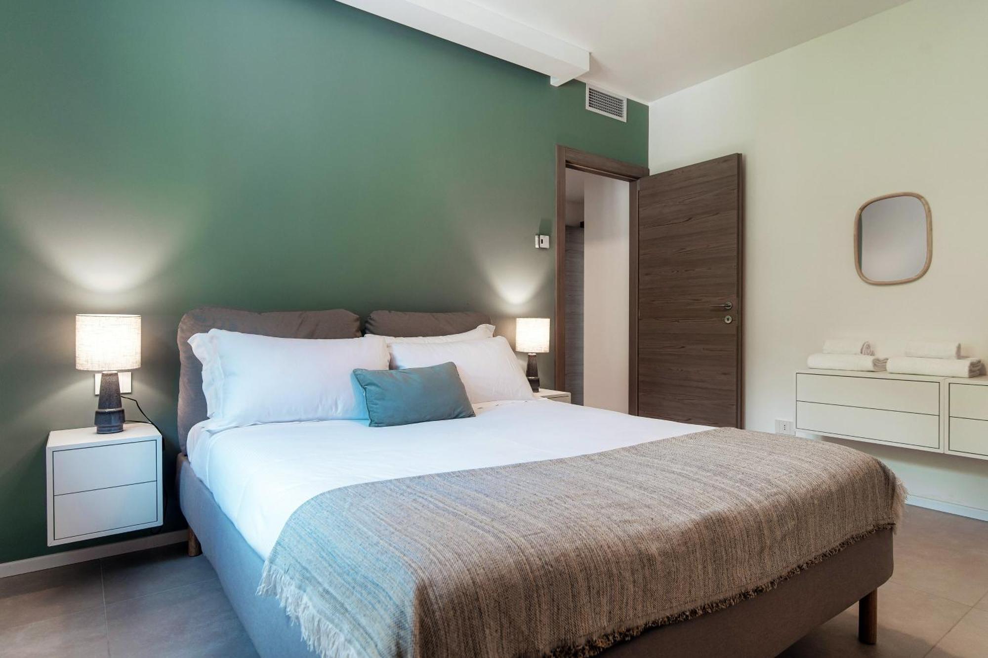 Lario Suite Apartments By Quokka 360 - With Parking Next To Como City المظهر الخارجي الصورة