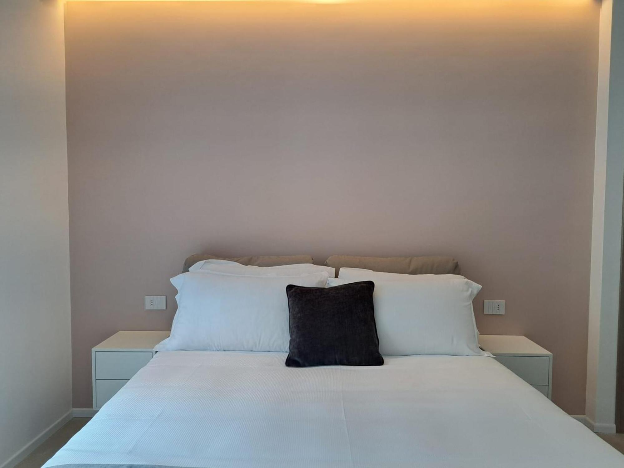 Lario Suite Apartments By Quokka 360 - With Parking Next To Como City المظهر الخارجي الصورة