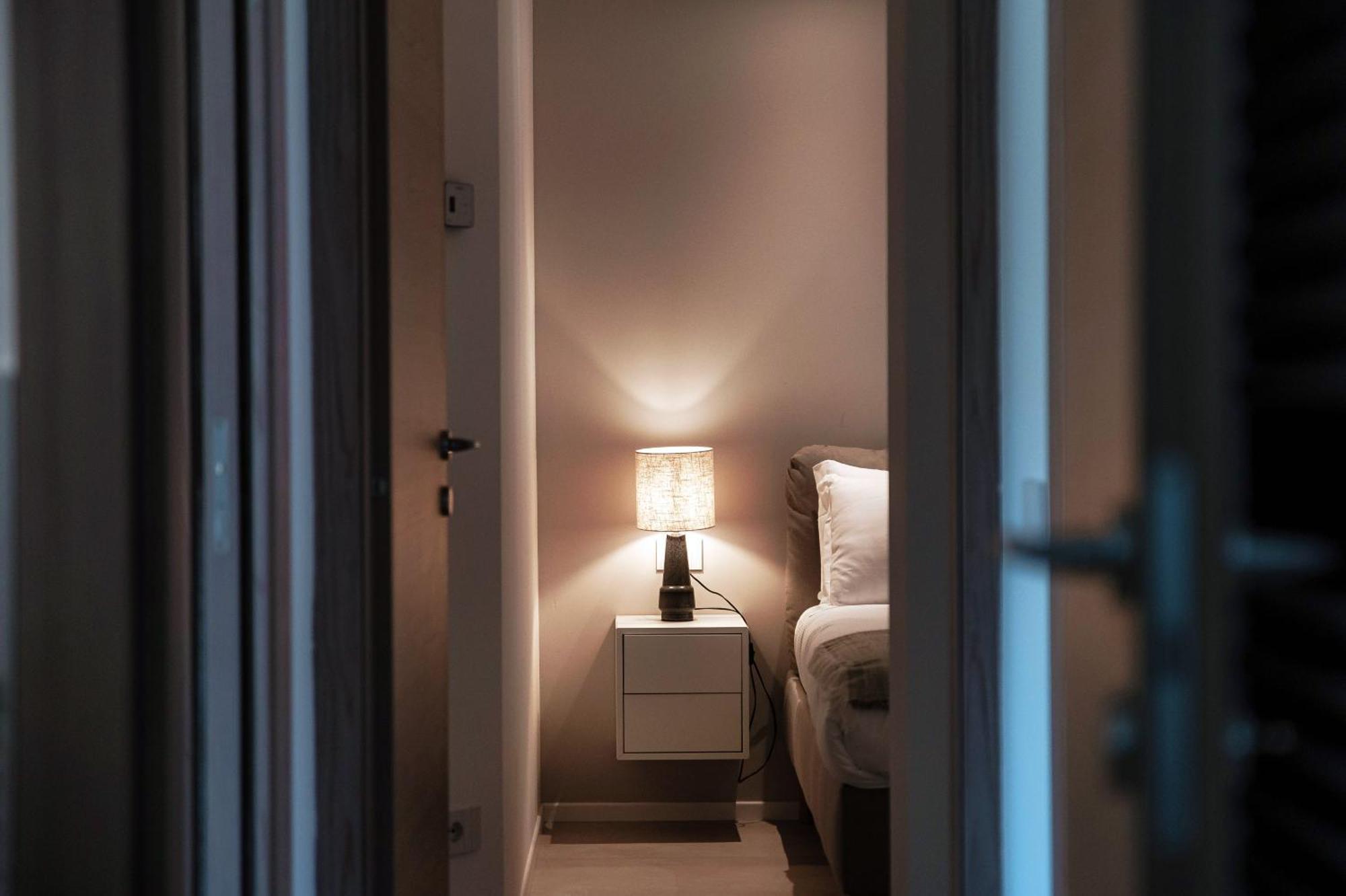 Lario Suite Apartments By Quokka 360 - With Parking Next To Como City المظهر الخارجي الصورة