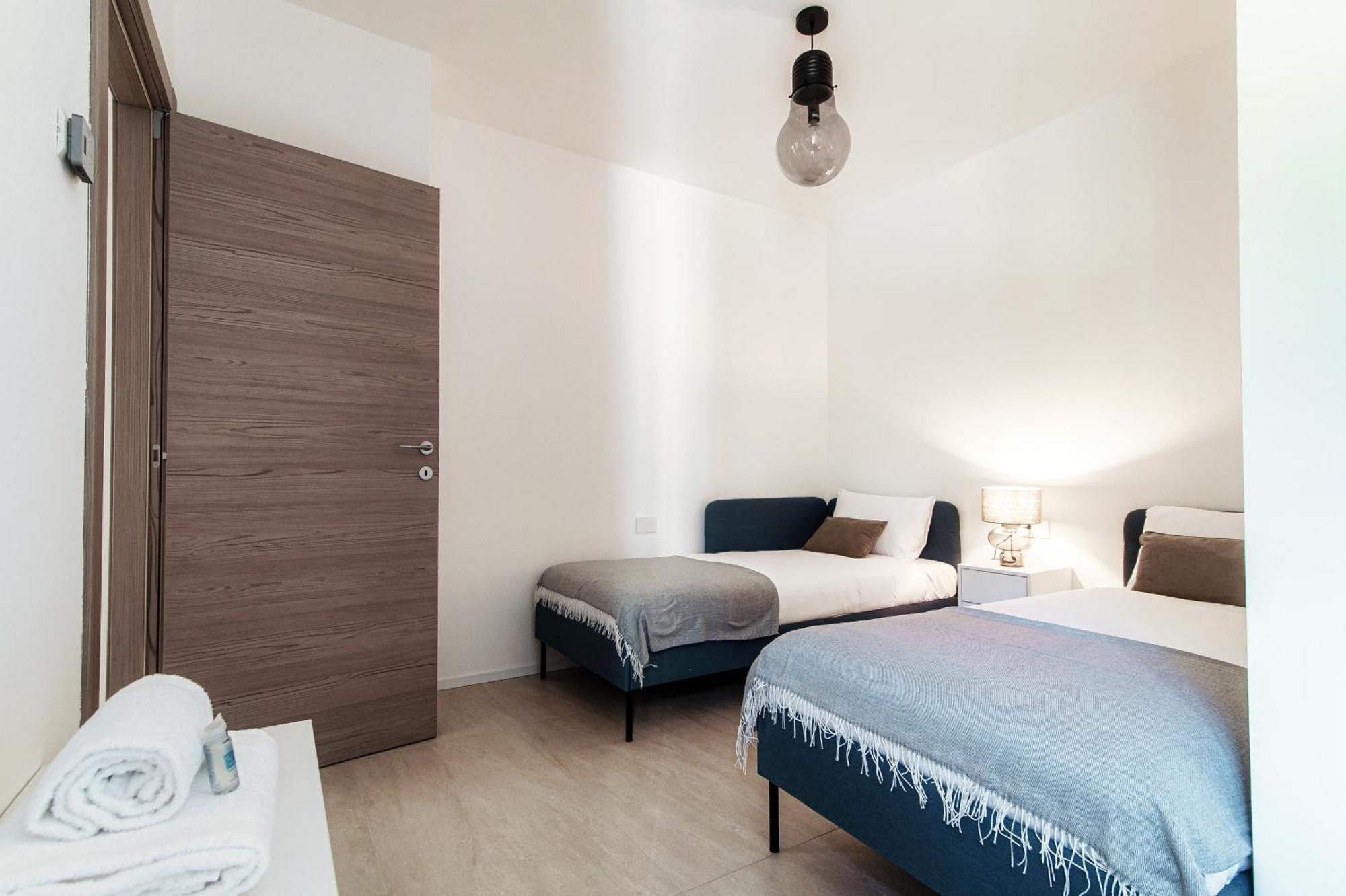 Lario Suite Apartments By Quokka 360 - With Parking Next To Como City المظهر الخارجي الصورة