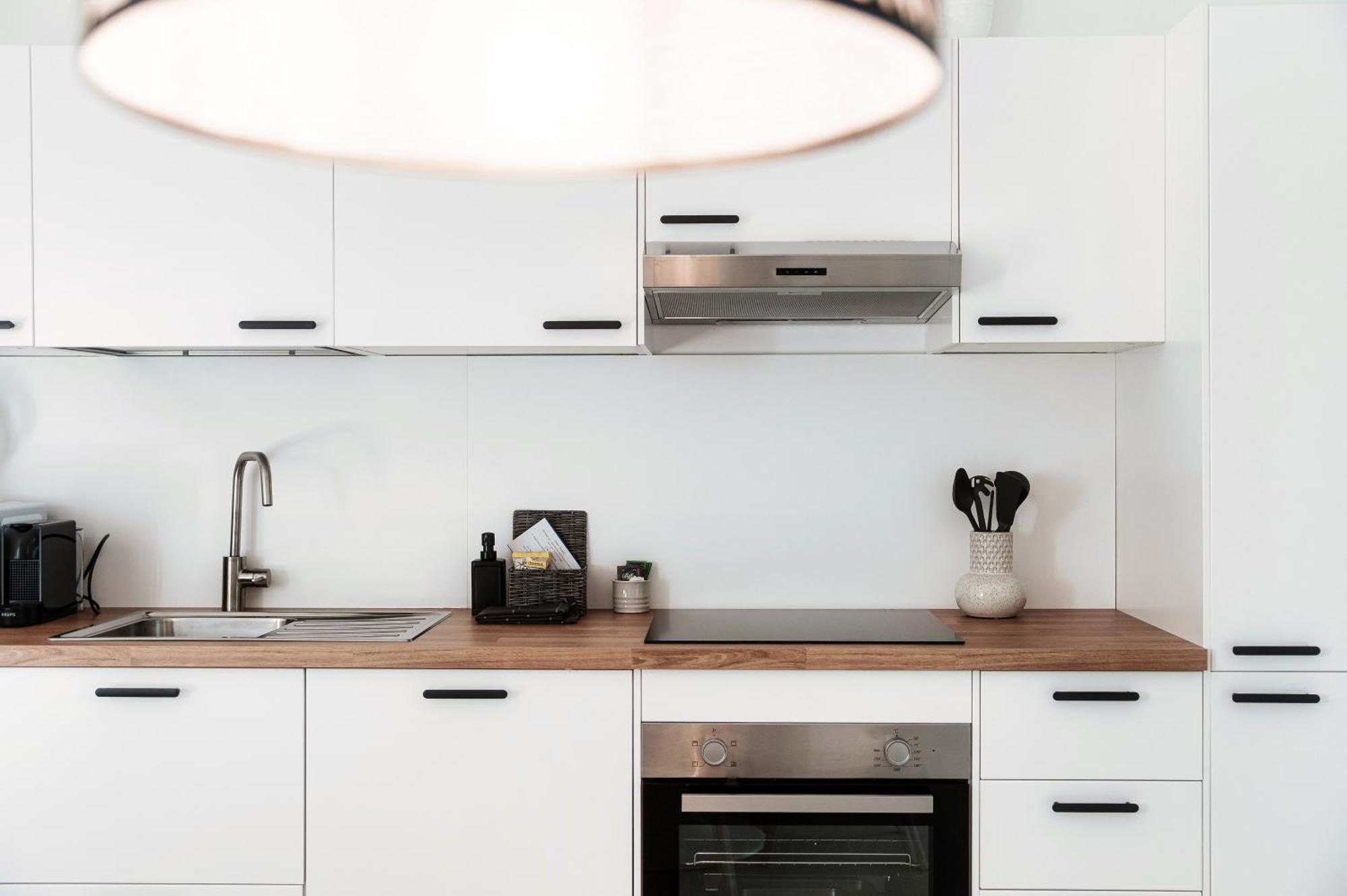 Lario Suite Apartments By Quokka 360 - With Parking Next To Como City المظهر الخارجي الصورة