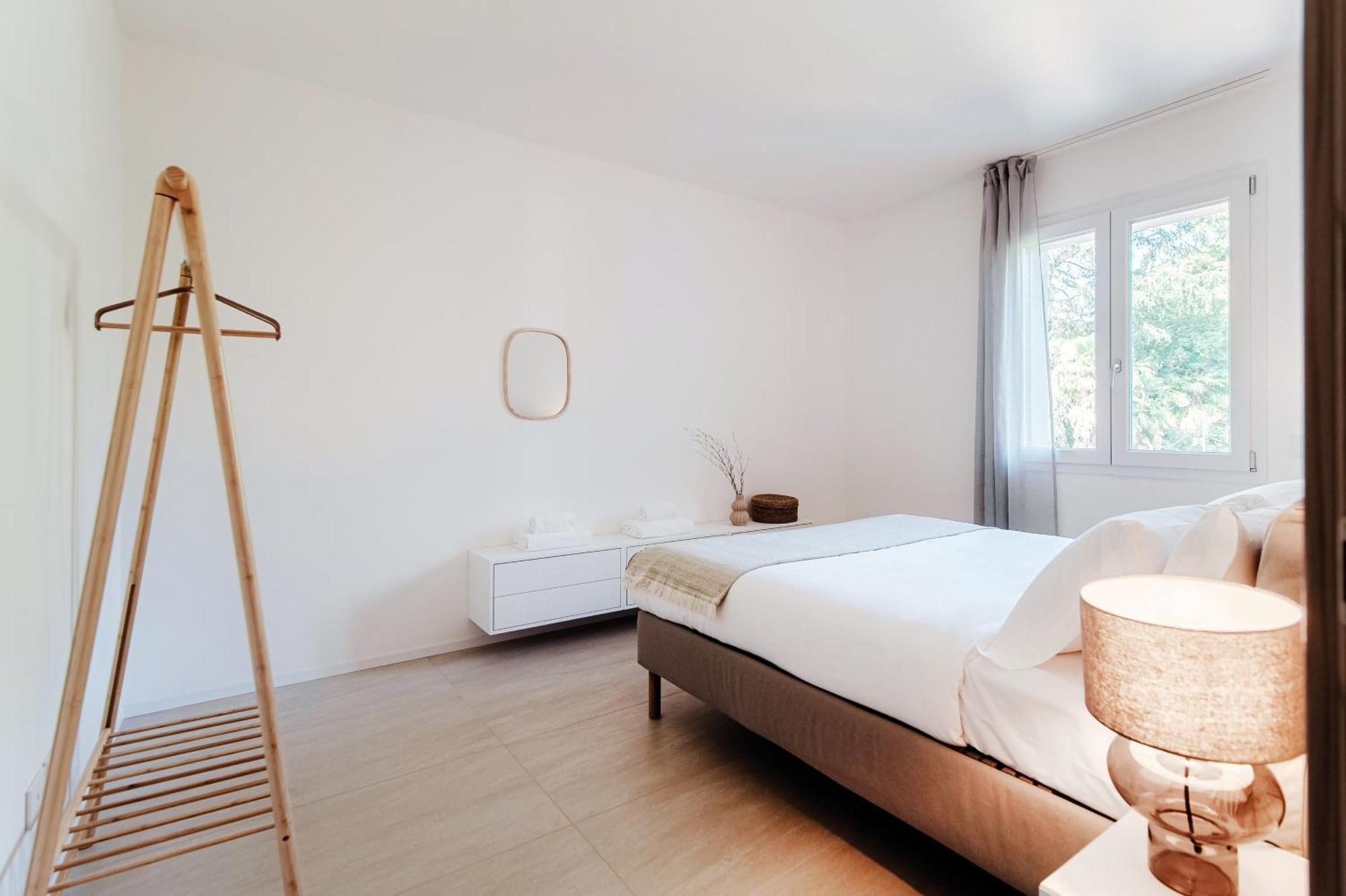 Lario Suite Apartments By Quokka 360 - With Parking Next To Como City المظهر الخارجي الصورة